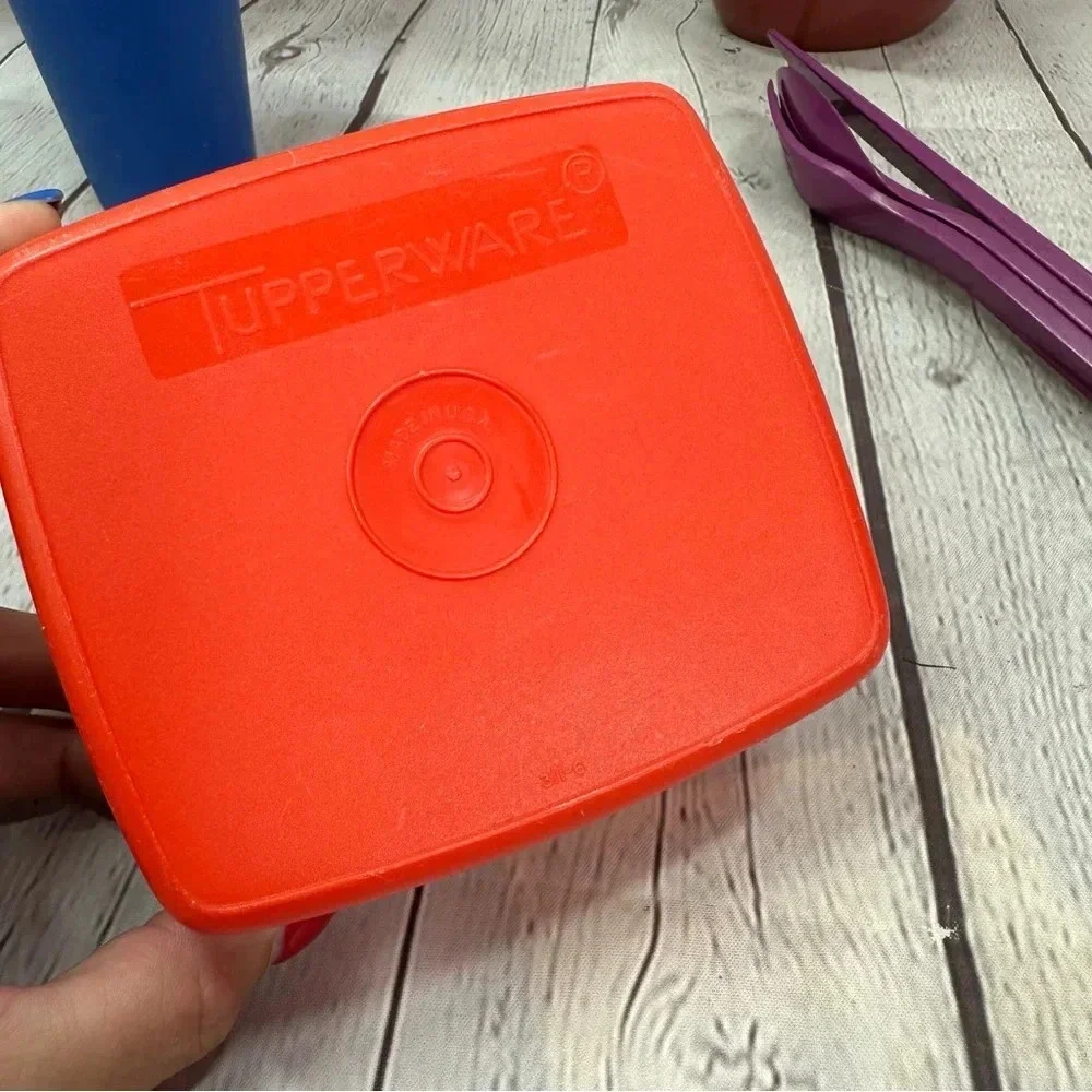 Tupperware good preowned
